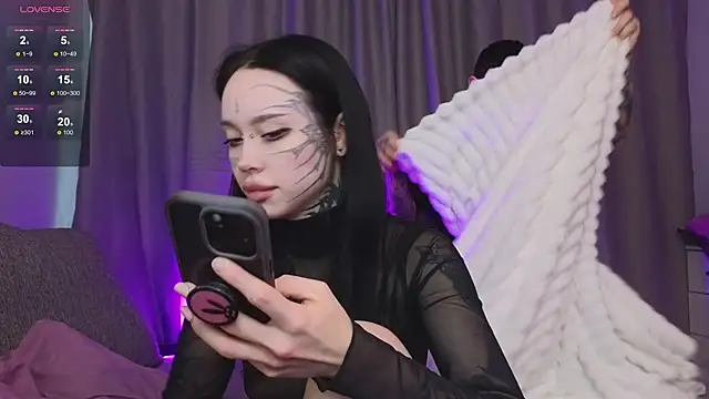 Snapshot of Somniyaa chatting on November 26, 10:38 am Somniyaa online show from November 26, 10:38 am