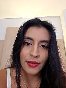 AliishaPss online show from April 29, 7:31 pm