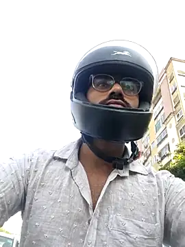 Snapshot of YoursThickDick chatting on October 18, 9:32 am YoursThickDick online show from October 18, 9:32 am