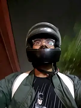 Snapshot of YoursThickDick chatting on October 30, 4:08 pm YoursThickDick online show from October 30, 4:08 pm