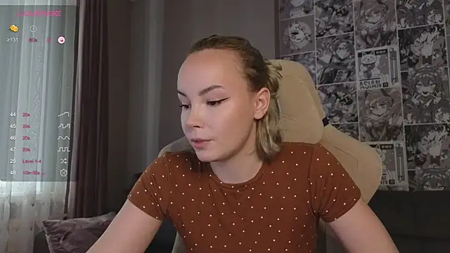 CutieGoose online show from October 7, 8:00 am