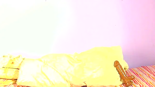 Augustine-Blooomxx online show from November 28, 3:14 pm