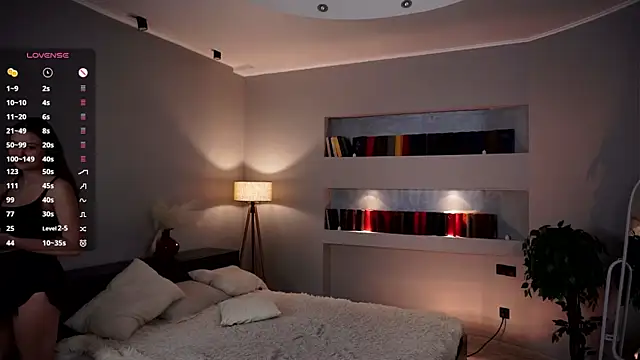 MercBoone online show from October 10, 3:44 pm