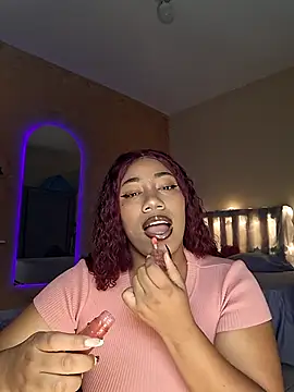 Naomi jhonson online show from February 27, 12:27 pm