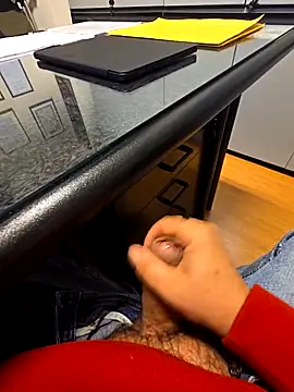 sonic197501 online show from November 10, 8:35 am