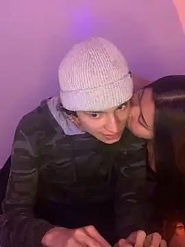 Snapshot of Karma_And_Sex chatting on September 25, 9:13 am Karma And Sex online show from September 25, 9:13 am