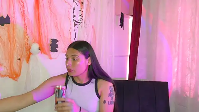 Linda andrew online show from October 23, 6:39 pm