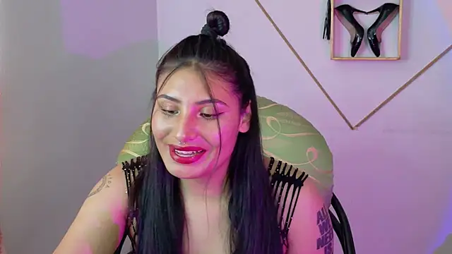 Linda andrew online show from January 10, 4:09 pm