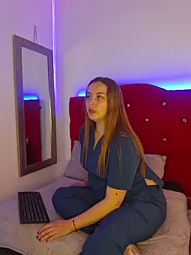 Scarlett Pink Rose online show from November 4, 10:53 pm