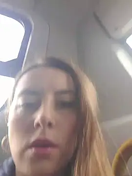 Scarlett Pink Rose online show from November 18, 6:01 pm