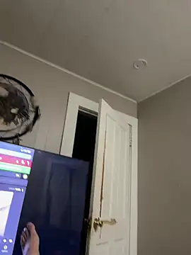 Snapshot of k_nutz87 chatting on February 5, 9:58 am k nutz87 online show from February 5, 9:58 am