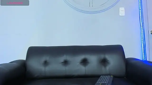 Thomas moon online show from February 26, 1:21 pm