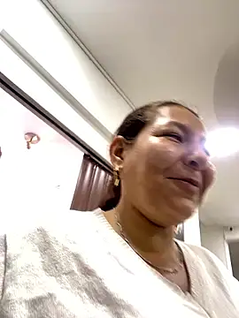 Sussan   online show from January 9, 12:19 pm