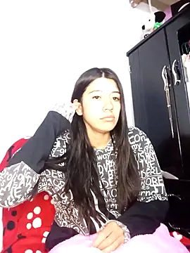 Snapshot of Madow_Lu chatting on October 10, 9:41 am Madow Lu online show from October 10, 9:41 am