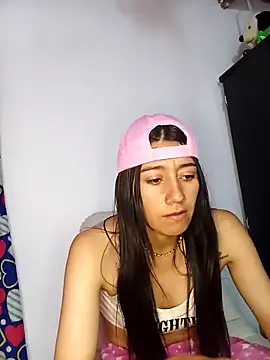 Snapshot of Madow_Lu chatting on October 13, 12:21 am Madow Lu online show from October 13, 12:21 am