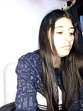 Snapshot of Madow_Lu chatting on October 22, 12:33 am Madow Lu online show from October 22, 12:33 am