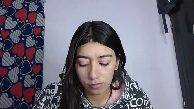 Snapshot of Madow_Lu chatting on November 8, 10:04 am Madow Lu online show from November 8, 10:04 am