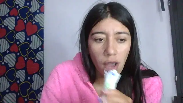 Snapshot of Madow_Lu chatting on November 8, 11:14 pm Madow Lu online show from November 8, 11:14 pm