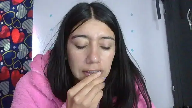 Snapshot of Madow_Lu chatting on November 11, 2:28 pm Madow Lu online show from November 11, 2:28 pm