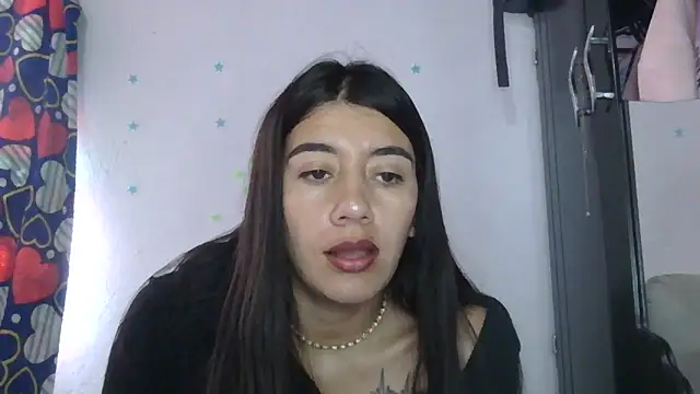 Madow Lu online show from November 22, 3:44 pm