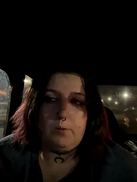 Snapshot of vanessraine chatting on September 12, 4:12 am vanessraine online show from September 12, 4:12 am