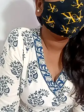 Snapshot of Indian_cat23 chatting on September 28, 6:24 pm Indian cat23 online show from September 28, 6:24 pm