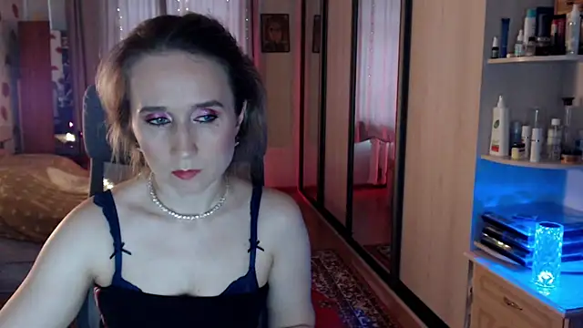 ClassyInna online show from October 29, 9:44 am