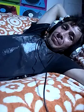 githot online show from December 5, 7:28 am