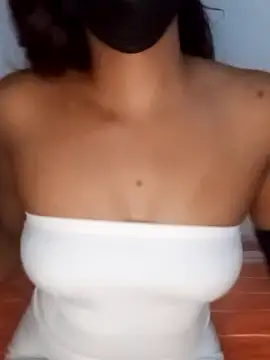 kissy doll online show from November 12, 7:24 pm