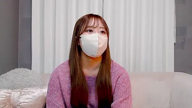 Snapshot of _YUI_CHAN_ chatting on February 16, 11:06 am YUI CHAN online show from February 16, 11:06 am