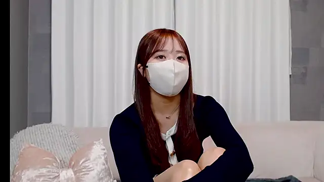 Snapshot of _YUI_CHAN_ chatting on March 6, 11:39 am YUI CHAN online show from March 6, 11:39 am