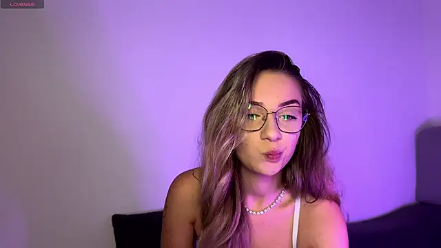 ScarlettSmithX online show from November 10, 8:08 pm