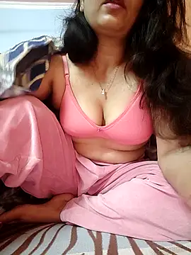 CUTE-PX online show from November 21, 4:00 am