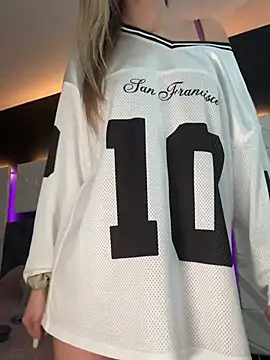 Hannah nvrstx online show from February 13, 11:06 am