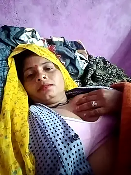 Hot komal1 online show from December 4, 10:29 pm