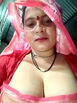 Snapshot of Hot_komal1 chatting on May 23, 9:19 pm Hot komal1 online show from May 23, 9:19 pm
