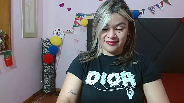 Snapshot of pamela_echeverria chatting on July 15, 11:15 am pamela echeverria online show from July 15, 11:15 am