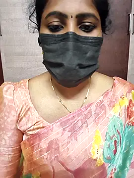 Snapshot of vasundhara26 chatting on November 2, 8:00 pm vasundhara26 online show from November 2, 8:00 pm