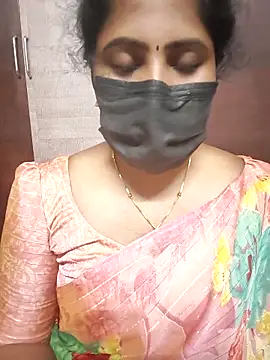 Snapshot of vasundhara26 chatting on November 21, 7:12 pm vasundhara26 online show from November 21, 7:12 pm