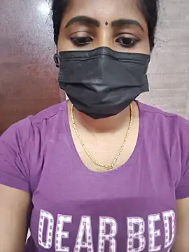 Snapshot of vasundhara26 chatting on July 5, 2:24 pm vasundhara26 online show from July 5, 2:24 pm