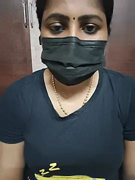 Snapshot of vasundhara26 chatting on July 13, 5:38 pm vasundhara26 online show from July 13, 5:38 pm