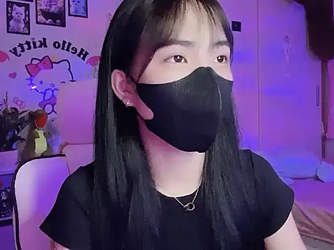 keelinnn19 online show from October 9, 6:50 pm