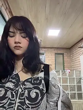TatiLee online show from July 10, 12:52 pm