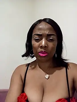 SEXYMOANSXX online show from February 2, 5:17 am