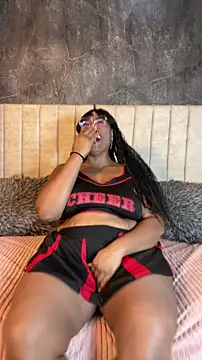 Snapshot of aranzzalatin chatting on February 4, 12:11 pm aranzzalatin online show from February 4, 12:11 pm