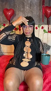 Snapshot of aranzzalatin chatting on February 11, 11:59 am aranzzalatin online show from February 11, 11:59 am