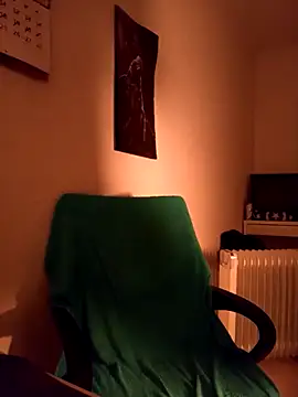 Snapshot of rayolexxx chatting on December 22, 8:33 am rayolexxx online show from December 22, 8:33 am