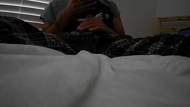 8inchess online show from September 18, 5:04 pm