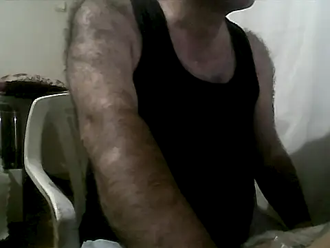 Snapshot of gerek27 chatting on June 7, 9:18 pm gerek27 online show from June 7, 9:18 pm