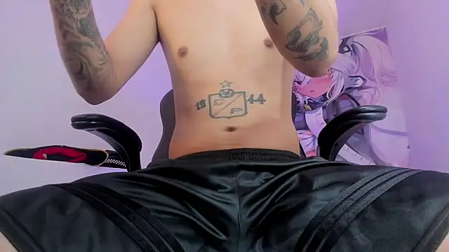 Fran Boy online show from November 1, 2:08 pm